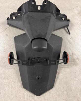 Nuovo Parafango posteriore Yamaha X Max 300