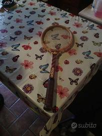 Racchetta da tennis in n legno