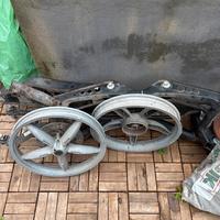 Cerchi moto scarabeo 50 cc