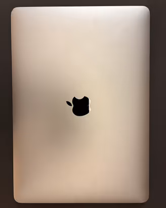 Apple MacBook Air 13” M1 8 GB Ram 256GB SSD