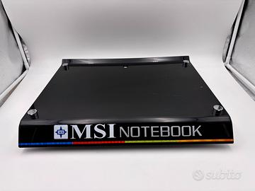 espositore da negozio MSI laptops vintage