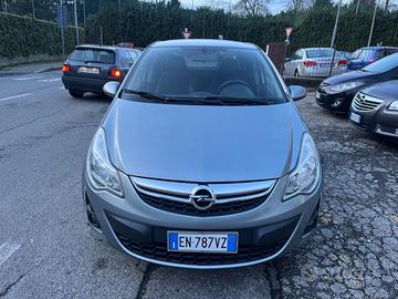 Opel Corsa opel corsa/1,2 GPL/85CV/neopatentato/EU