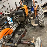 Pezzi di ricambio fiat 300 trattore