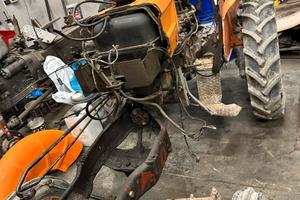 Pezzi di ricambio fiat 300 trattore