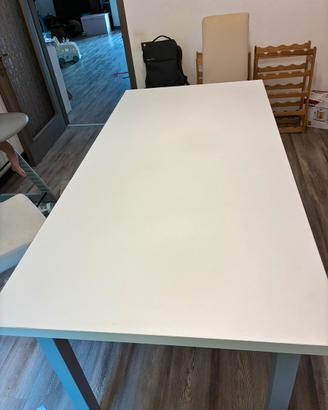 Tavolo da pranzo
