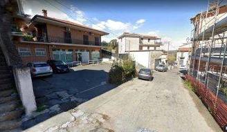 Immobile di 300 m² con 5 locali a Anguillara Sabaz