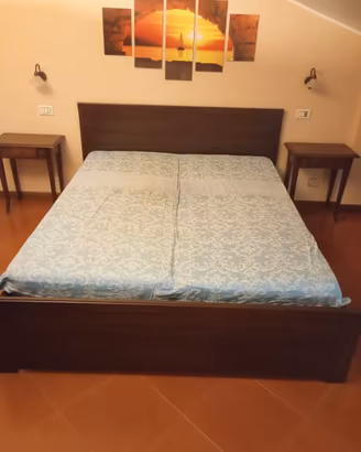 Letto matrimoniale con rete