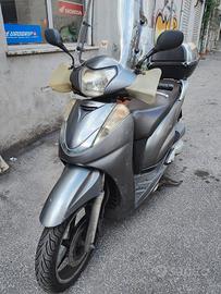 Honda SH 300