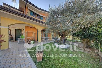Casa indipendente di 170 m² con 4 locali e box aut