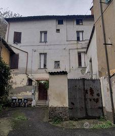 Immobile in asta di 141 m² con 5 locali a Serraval