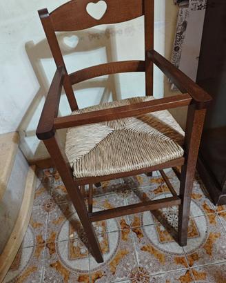 seggiolone in legno