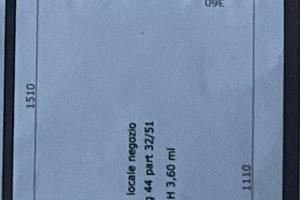 Ampio Locale Garage magazzino