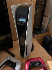 PLAYSTATION 5 + 2 Controller
