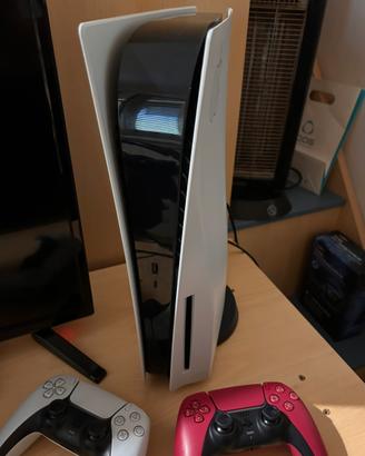 PLAYSTATION 5 + 2 Controller