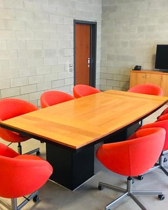 Arredo per sala riunioni