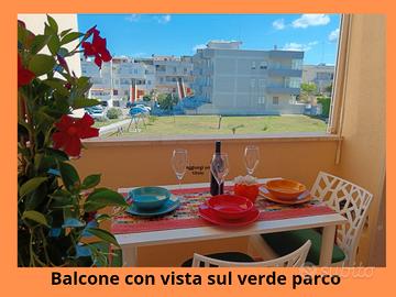 bilocale sul mare con vista e box auto 