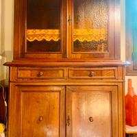 Credenza antica in noce con vetrina primi ’900
