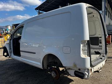 RICAMBI SCOCCA VOLKSWAGEN CADDY 2020
