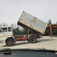 Camion Fiat 130 NR ribaltabile trilatere Autocarro