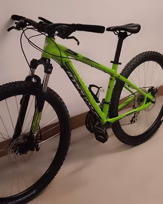 MTB specialized  27.5  nuova