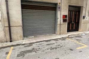 GARAGE 100mq GRAVINA IN PUGLIA