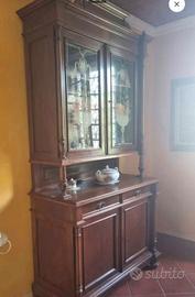 credenza in noce 