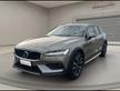 VOLVO V60 CC (2018-2024) - V60 Cross Country D4 AW