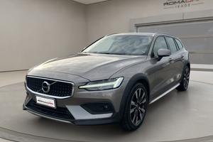 VOLVO V60 CC (2018-2024) - V60 Cross Country D4 AW