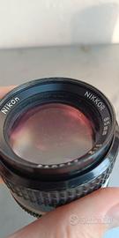 NIKON 85mm F2 AIS