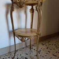 Tavolino (treppiede) in ottone e onice