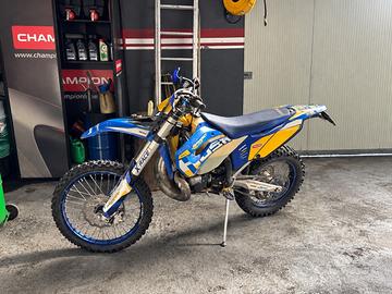 Husaberg TE 300 2T