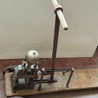 Pompa per travaso vino vintage