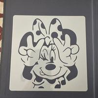 Set di 4 stencil di Minnie Mouse.