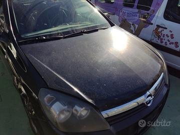 Cofano OPEL ASTRA H del 2005
