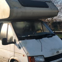 Camper Ford transit turbo