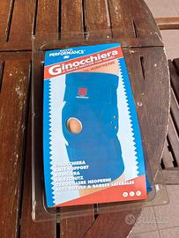 Ginocchiera con supporto laterale