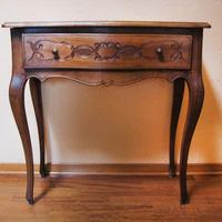Consolle in legno di noce