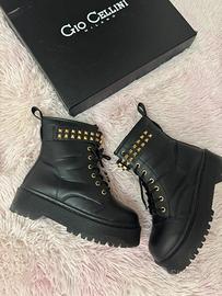 Anfibi neri borchie Gio Cellini