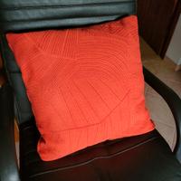 Cuscino Ikea color mattone, nuovo