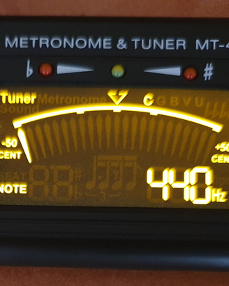 Metronomo accordatore tuner per chitarra basso la
