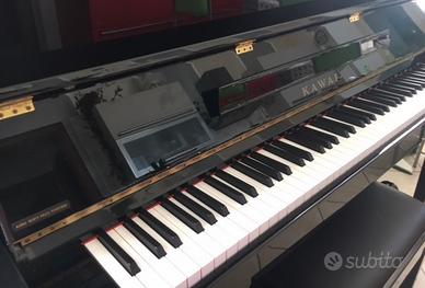 Pianoforte Kawai soft fall system
