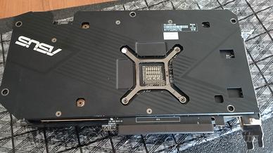 Asus RX 6600 XT scheda video 