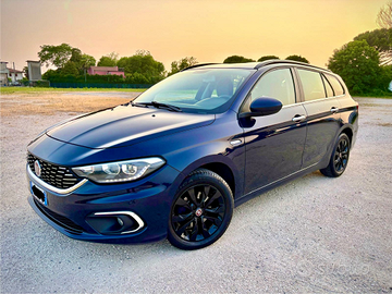 Fiat tipo 1.6 120Cv black pack