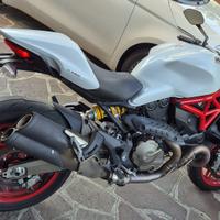 ducati monster 821