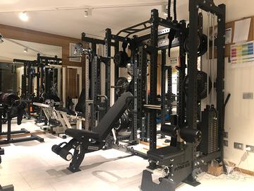 Half rack multifunzionale