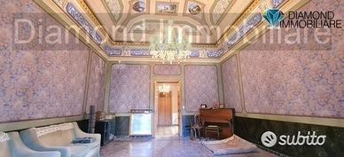 Palazzo storico fine '800 giarre centro