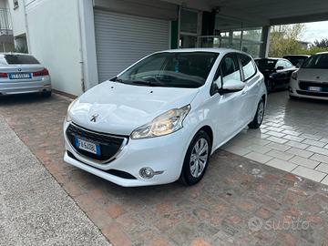 Peugeot 208 1.4 GPL