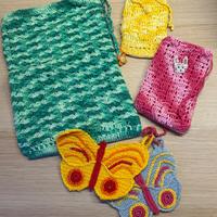 Sacchetti uncinetto e presine farfalla