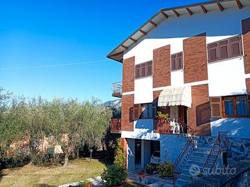 Appartamento in collina vicino a Carrara