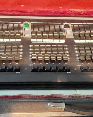 Mixer luci Coemar analogico 24 canali doppia scena